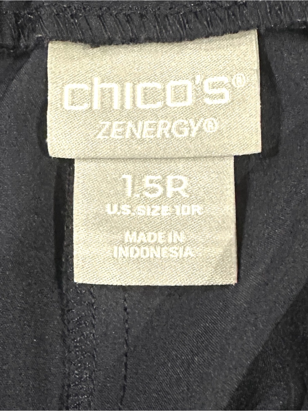 Chico’s Zenergy Chic360 Woven Jogger Pant In Classic Navy - Picture 6 of 8